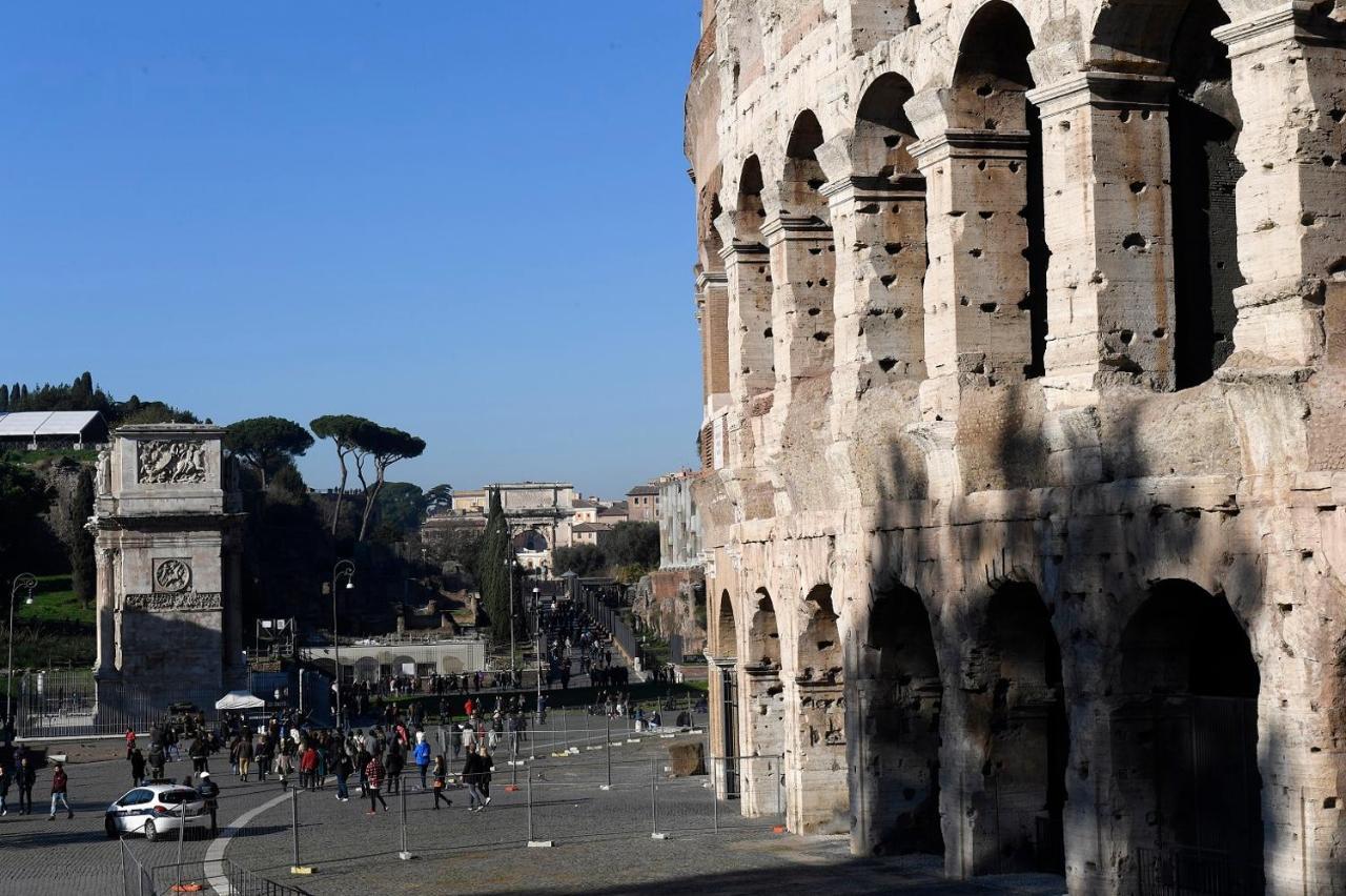 Colosseo Apt Laterano 85 - Home And More Rzym Zewnętrze zdjęcie