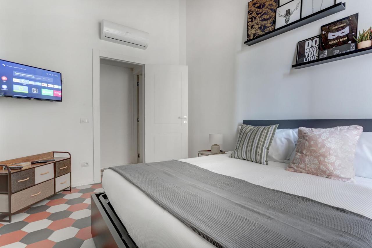 Colosseo Apt Laterano 85 - Home And More Rzym Zewnętrze zdjęcie