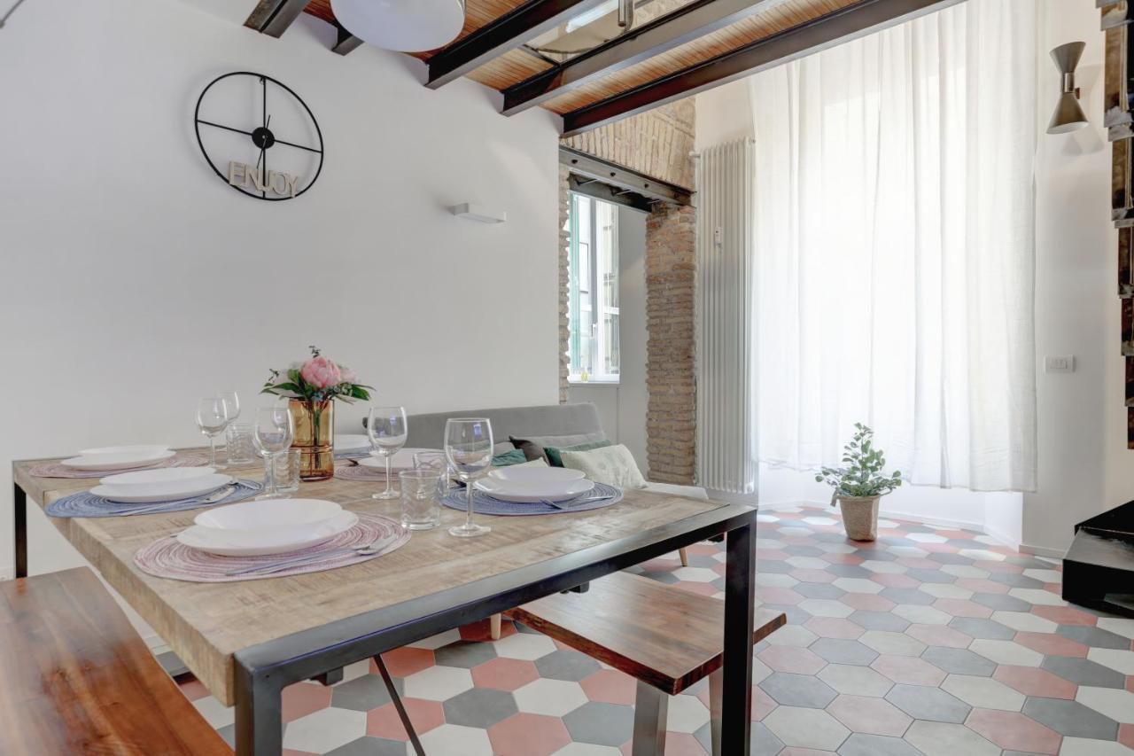 Colosseo Apt Laterano 85 - Home And More Rzym Zewnętrze zdjęcie